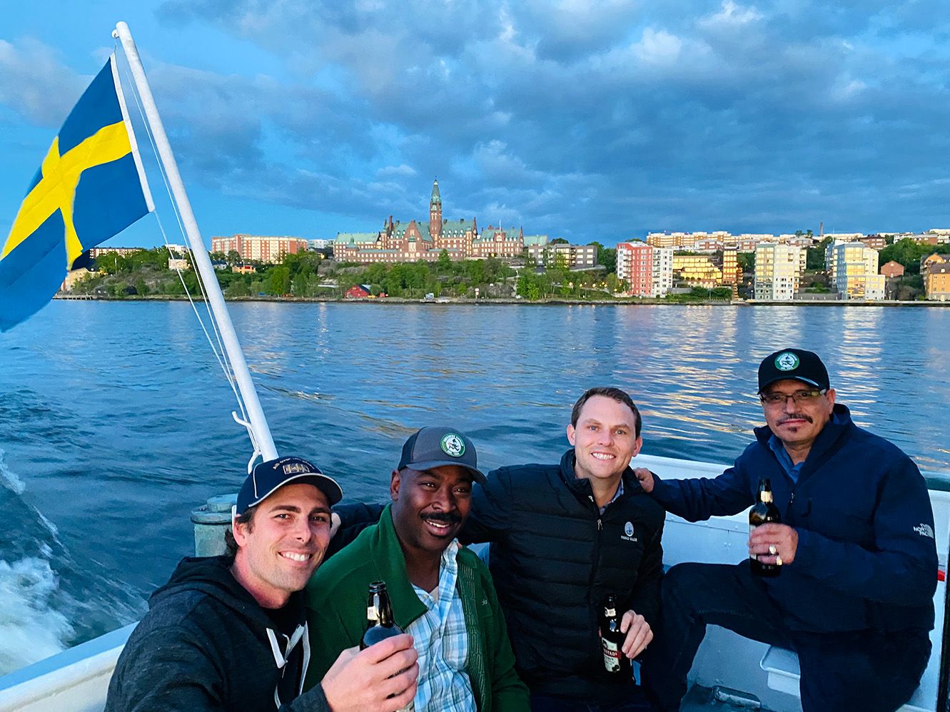 Packaging Express Team in Sweden